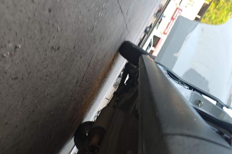 Used Haval M6 2019 1.5T DCT Two-Wheel Drive Elite Version China VI Standard Right Side Sill