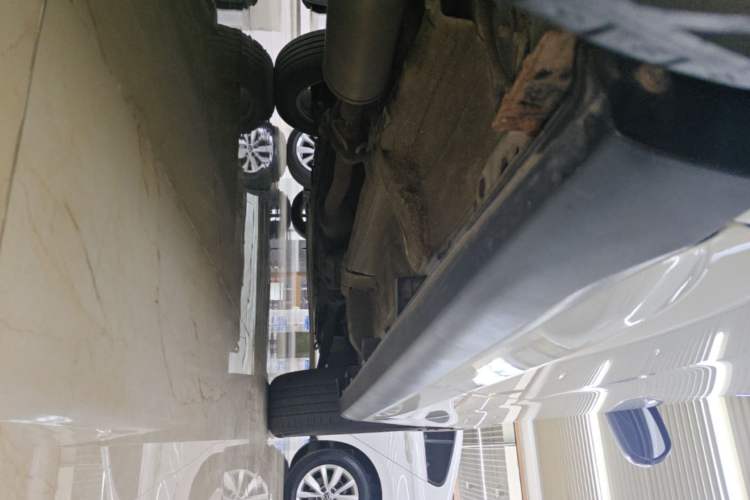 Used Haval M6 2019 1.5T DCT Two-Wheel Drive Elite Version China V Standard Right Side Sill