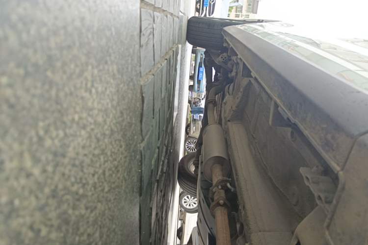Used Haval M6 2019 1.5T DCT Two-Wheel Drive Elite Version China VI Standard Right Side Sill