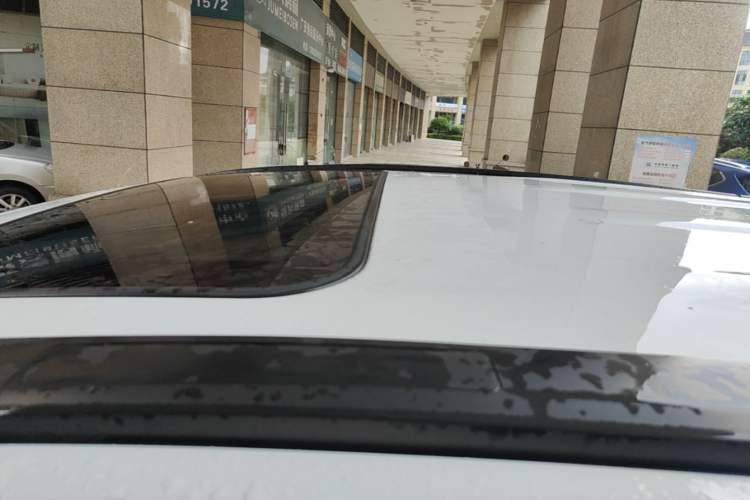 Used Haval M6 2019 1.5T DCT Two-Wheel Drive Value Edition China VI Standard Roof
