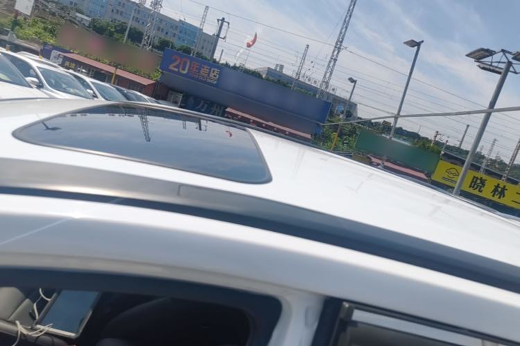 Used Haval M6 2019 1.5T DCT Two-Wheel Drive Value Edition China VI Standard Roof