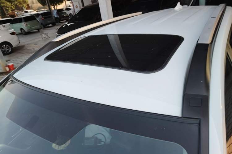 Used Haval M6 2019 1.5T DCT Two-Wheel Drive Elite Version China VI Standard Roof