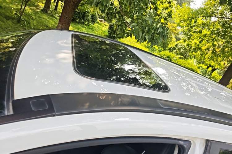 Used Haval M6 2019 1.5T DCT Two-Wheel Drive Value Edition China VI Standard Roof