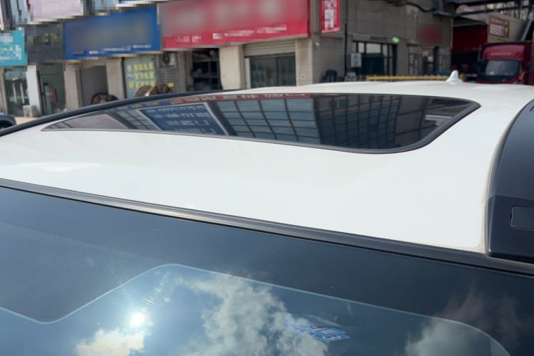 Used Haval M6 2019 1.5T DCT Two-Wheel Drive Value Edition China VI Standard Roof
