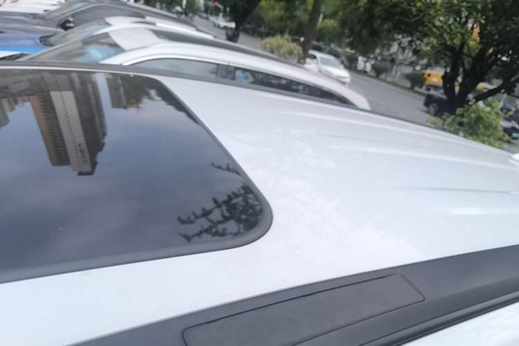 Used Haval M6 2019 1.5T DCT Two-Wheel Drive Value Edition China VI Standard Roof