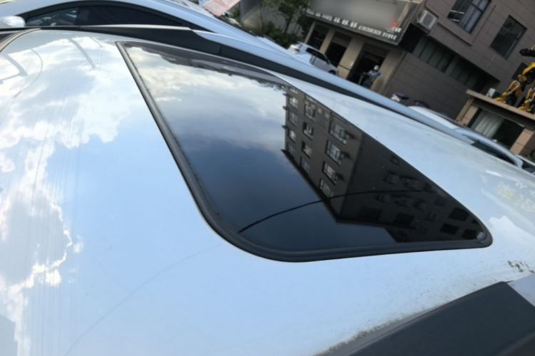 Used Haval M6 2019 1.5T DCT Two-Wheel Drive Elite Version China VI Standard Roof