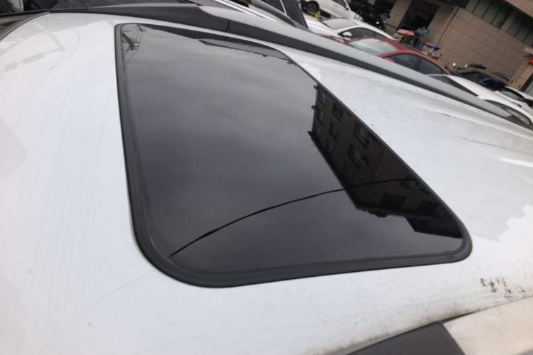 Used Haval M6 2019 1.5T DCT Two-Wheel Drive Elite Version China VI Standard Roof