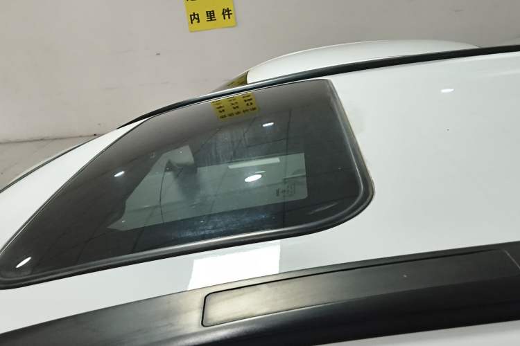 Used Haval M6 2019 1.5T DCT Two-Wheel Drive Value Edition China VI Standard Roof