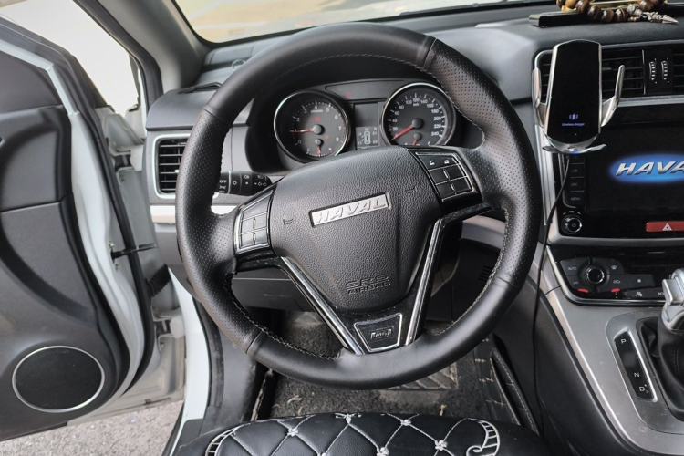 Used Haval M6 2019 1.5T DCT Two-Wheel Drive Value Edition China VI Standard Steering Wheel