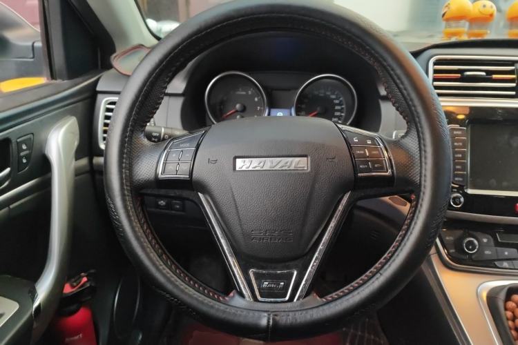 Used Haval M6 2019 1.5T Manual Two-Wheel Drive Elite Version China V Standard Steering Wheel