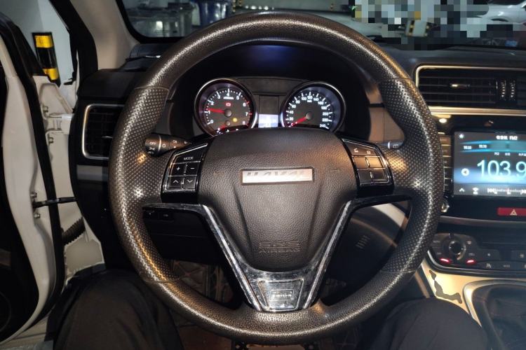 Used Haval M6 2019 1.5T Manual Two-Wheel Drive Urban Version China VI Standard Steering Wheel