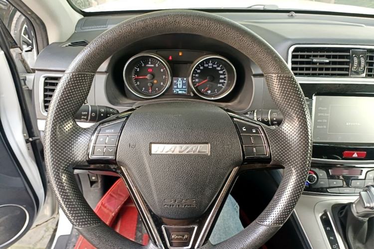 Used Haval M6 2019 1.5T DCT Two-Wheel Drive Value Edition China VI Standard Steering Wheel