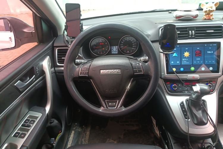 Used Haval M6 2019 1.5T DCT Two-Wheel Drive Value Edition China VI Standard Steering Wheel