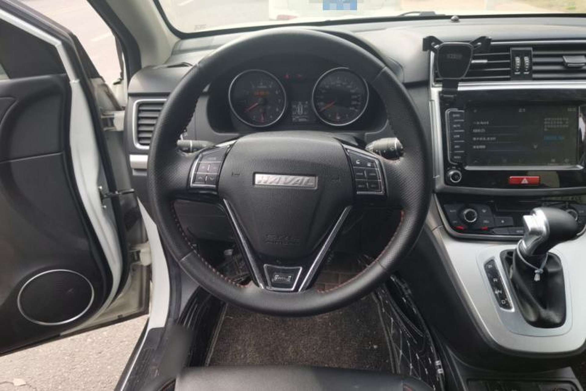 Used Haval M6 2019 1.5T DCT Two-Wheel Drive Elite Version China V Standard Steering Wheel