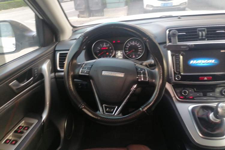 Used Haval M6 2019 1.5T Manual Two-Wheel Drive Urban Version China VI Standard Steering Wheel