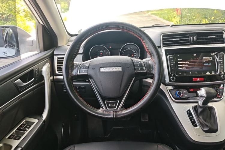 Used Haval M6 2019 1.5T DCT Two-Wheel Drive Value Edition China VI Standard Steering Wheel