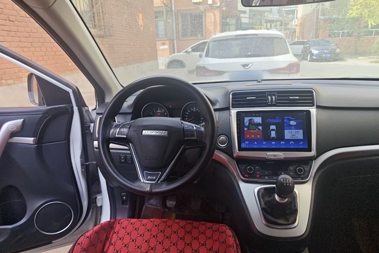 Used Haval M6 2019 1.5T Manual Two-Wheel Drive Urban Version China VI Standard Steering Wheel