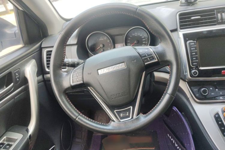 Used Haval M6 2019 1.5T DCT Two-Wheel Drive Elite Version China V Standard Steering Wheel