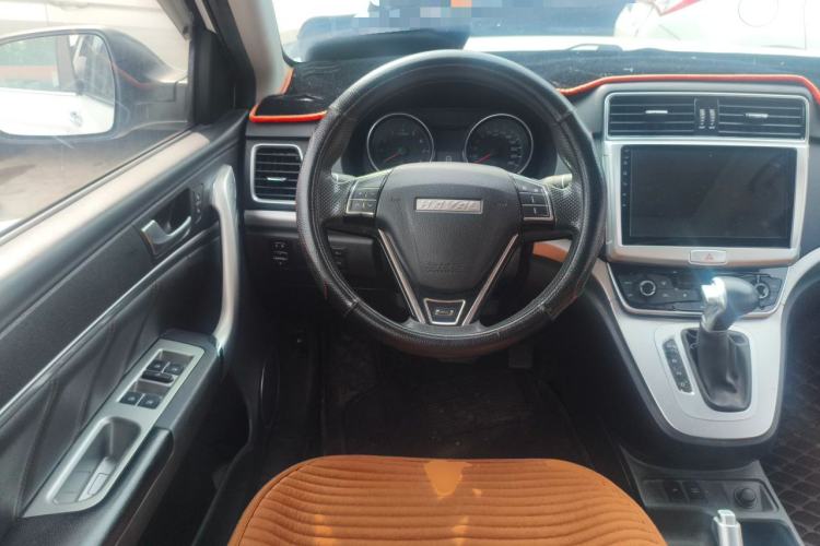 Used Haval M6 2019 1.5T DCT Two-Wheel Drive Value Edition China VI Standard Steering Wheel