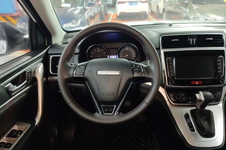 Used Haval M6 2019 1.5T DCT Two-Wheel Drive Elite Version China V Standard Steering Wheel