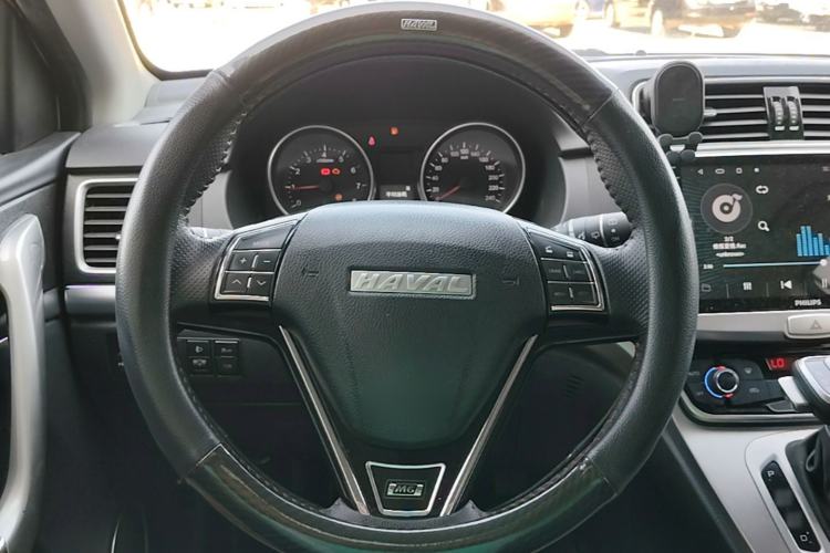 Used Haval M6 2019 1.5T DCT Two-Wheel Drive Elite Version China VI Standard Steering Wheel