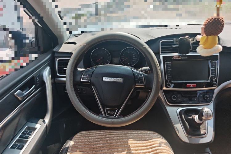 Used Haval M6 2019 1.5T Manual Two-Wheel Drive Elite Version China VI Standard Steering Wheel