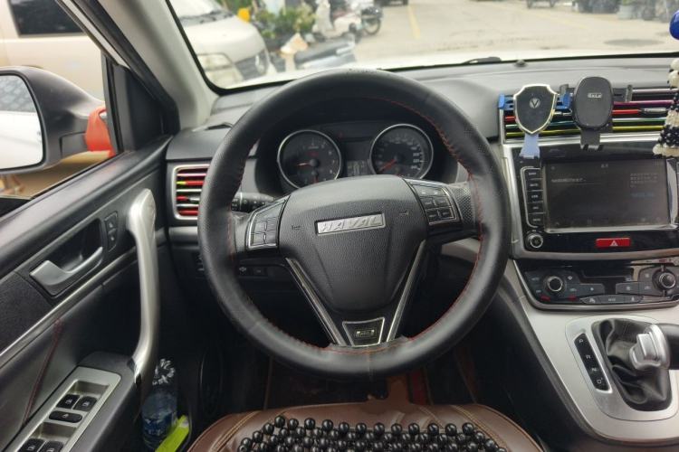 Used Haval M6 2019 1.5T DCT Two-Wheel Drive Elite Version China V Standard Steering Wheel