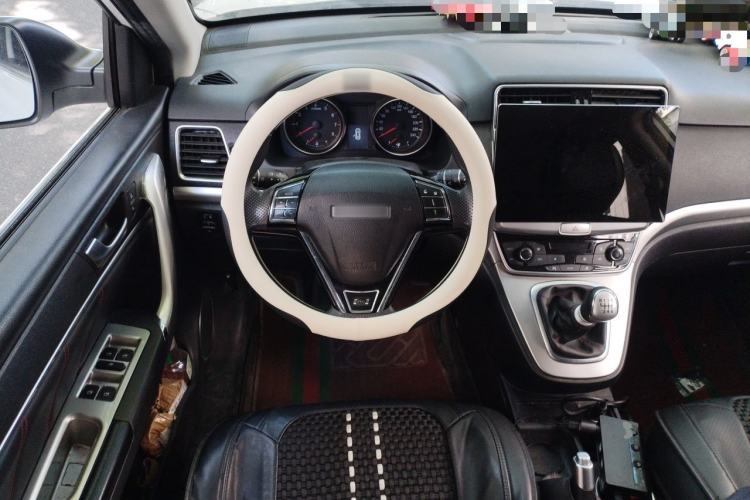 Used Haval M6 2019 1.5T Manual Two-Wheel Drive Urban Version China VI Standard Steering Wheel