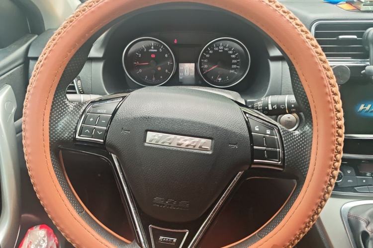 Used Haval M6 2019 1.5T Manual Two-Wheel Drive Urban Version China VI Standard Steering Wheel