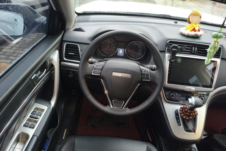 Used Haval M6 2019 1.5T DCT Two-Wheel Drive Value Edition China VI Standard Steering Wheel