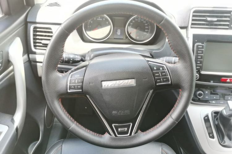 Used Haval M6 2019 1.5T DCT Two-Wheel Drive Elite Version China VI Standard Steering Wheel