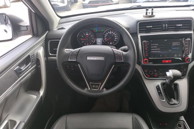 Used Haval M6 2019 1.5T DCT Two-Wheel Drive Elite Version China VI Standard Steering Wheel