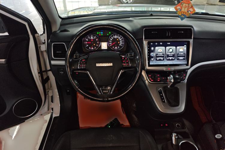 Used Haval M6 2019 1.5T DCT Two-Wheel Drive Elite Version China VI Standard Steering Wheel