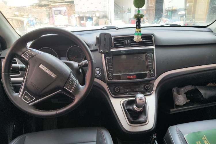 Used Haval M6 2019 1.5T Manual Two-Wheel Drive Elite Version China VI Standard Steering Wheel