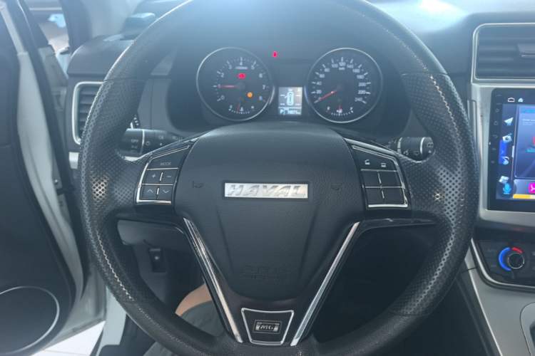 Used Haval M6 2019 1.5T DCT Two-Wheel Drive Value Edition China VI Standard Steering Wheel
