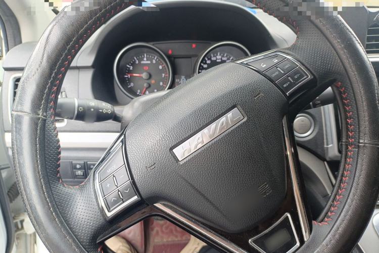 Used Haval M6 2019 1.5T Manual Two-Wheel Drive Elite Version China VI Standard Steering Wheel