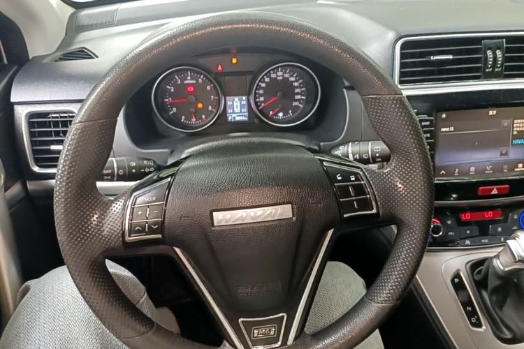 Used Haval M6 2019 1.5T DCT Two-Wheel Drive Value Edition China VI Standard Steering Wheel