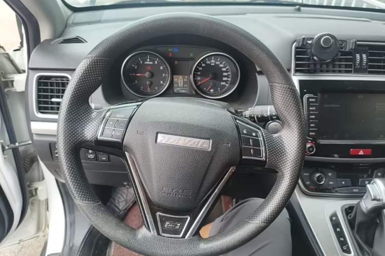 Used Haval M6 2019 1.5T DCT Two-Wheel Drive Value Edition China VI Standard Steering Wheel