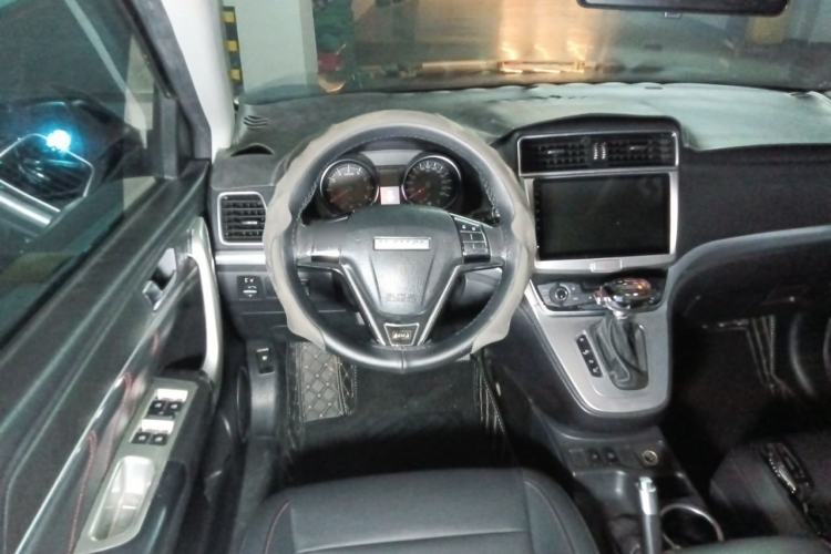 Used Haval M6 2019 1.5T DCT Two-Wheel Drive Value Edition China VI Standard Steering Wheel
