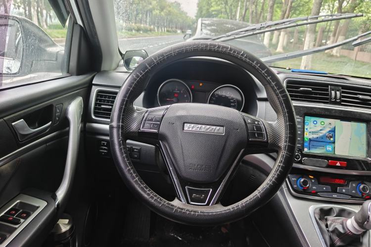 Used Haval M6 2019 1.5T Manual Two-Wheel Drive Urban Version China VI Standard Steering Wheel