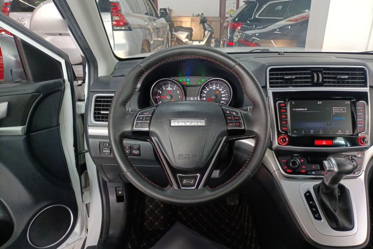 Used Haval M6 2019 1.5T DCT Two-Wheel Drive Elite Version China VI Standard Steering Wheel