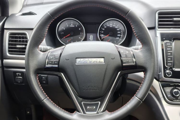 Used Haval M6 2019 1.5T Manual Two-Wheel Drive Elite Version China V Standard Steering Wheel