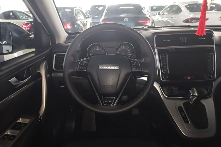 Used Haval M6 2019 1.5T DCT Two-Wheel Drive Elite Version China VI Standard Steering Wheel