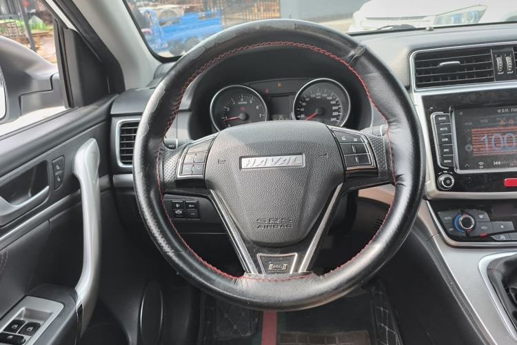 Used Haval M6 2019 1.5T Manual Two-Wheel Drive Urban Version China VI Standard Steering Wheel