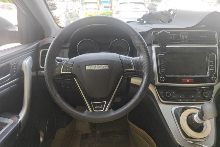 Used Haval M6 2019 1.5T Manual Two-Wheel Drive Urban Version China VI Standard Steering Wheel