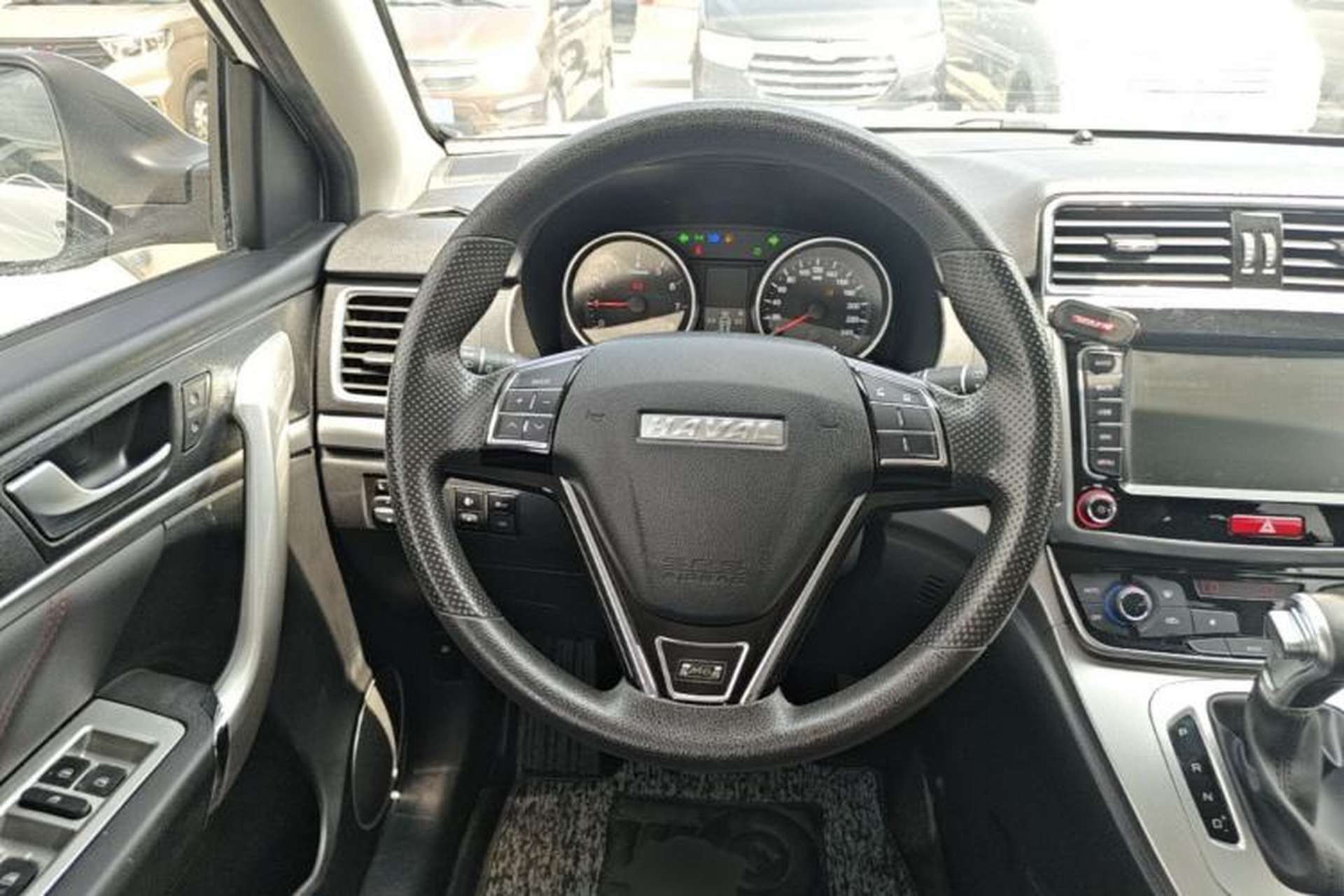 Used Haval M6 2019 1.5T DCT Two-Wheel Drive Value Edition China VI Standard Steering Wheel