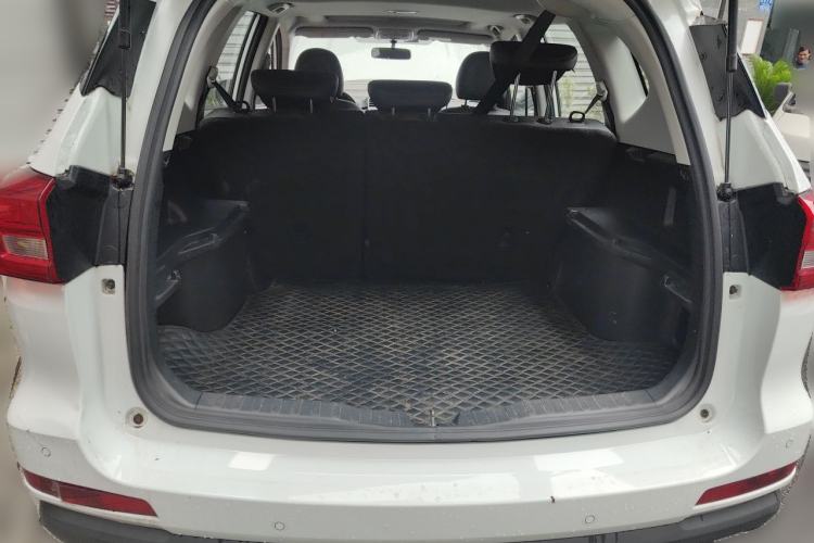 Used Haval M6 2019 1.5T DCT Two-Wheel Drive Elite Version China V Standard Trunk