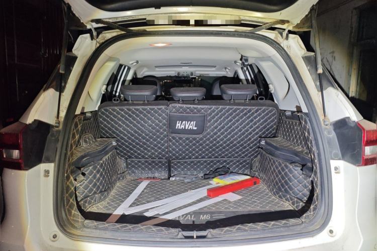 Used Haval M6 2019 1.5T DCT Two-Wheel Drive Value Edition China VI Standard Trunk