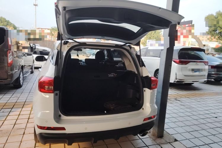 Used Haval M6 2019 1.5T DCT Two-Wheel Drive Elite Version China VI Standard Trunk