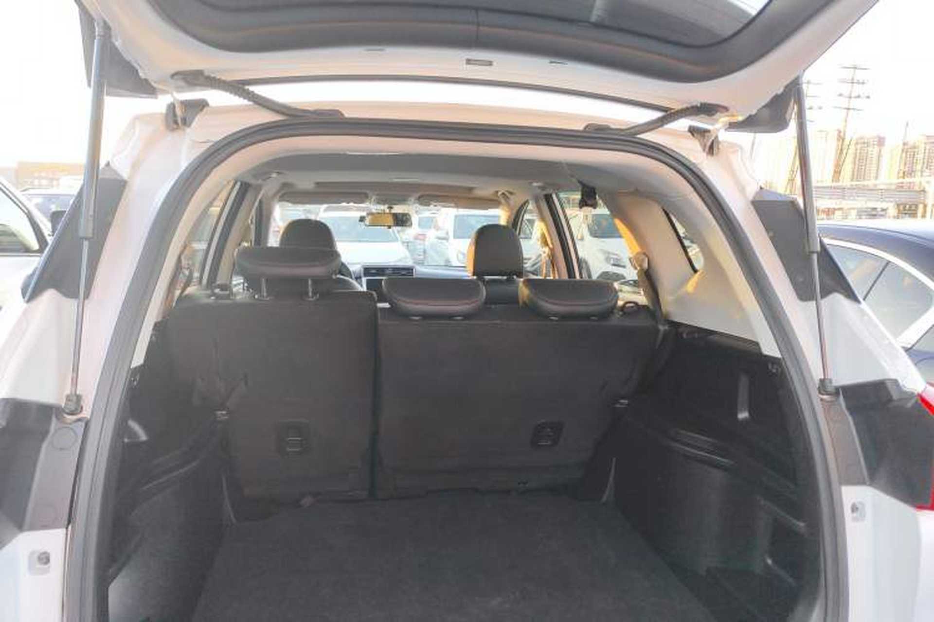 Used Haval M6 2019 1.5T DCT Two-Wheel Drive Value Edition China VI Standard Trunk